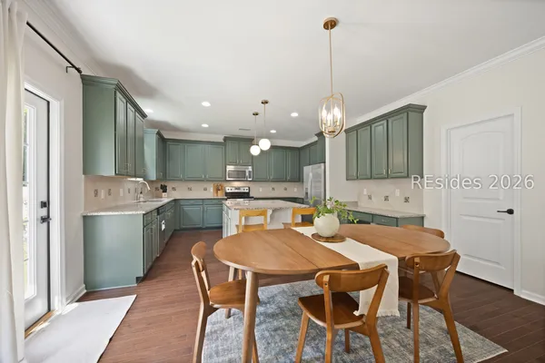 $575,000 | 82 Sago Palm Drive, Bluffton, SC 29910