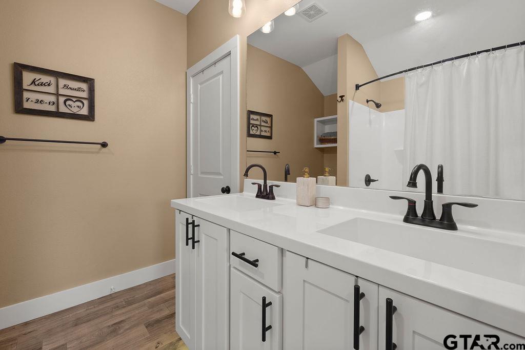 17127 Meadowview Lane Lindale, TX 75771 - Photo 16 of 33