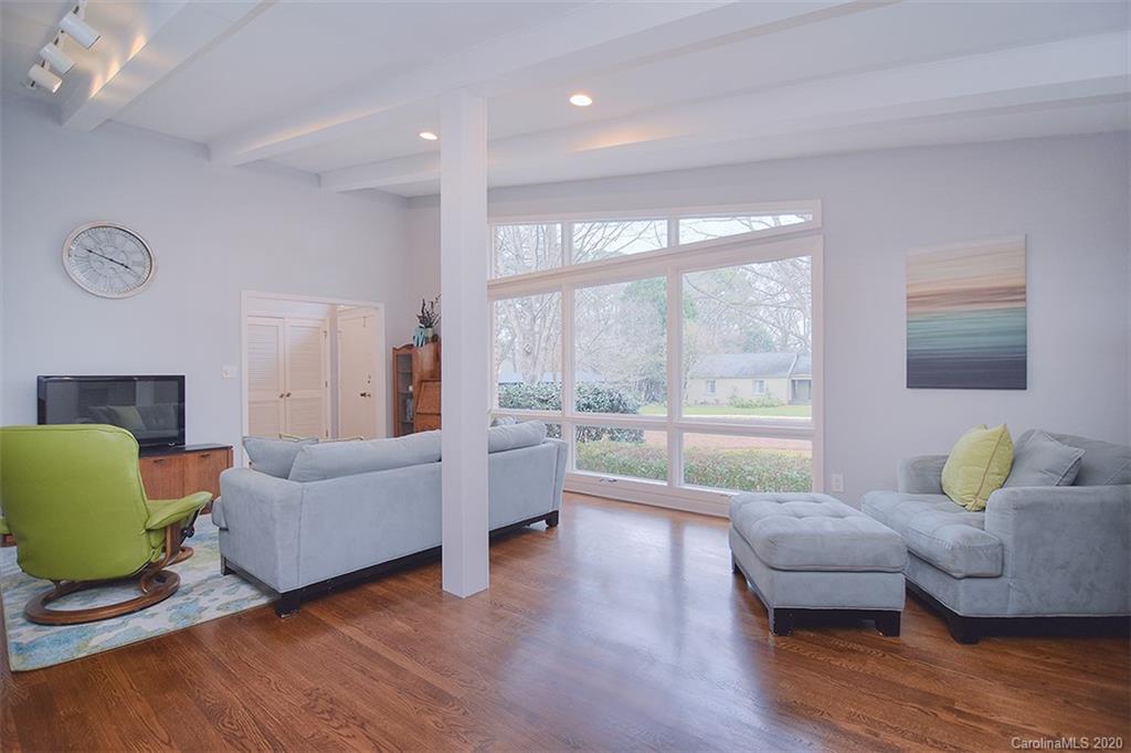 822 Lansdowne Road Charlotte, NC 28270 - Photo 8 of 32 Gallery Image 8