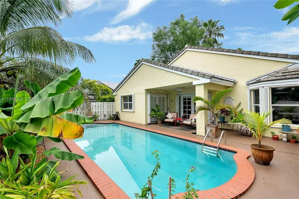 $4,000 | 4534 Southwest 147th Court, Miami, FL 33185