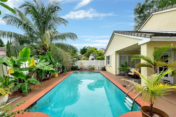 $4,000 | 4534 Southwest 147th Court, Miami, FL 33185