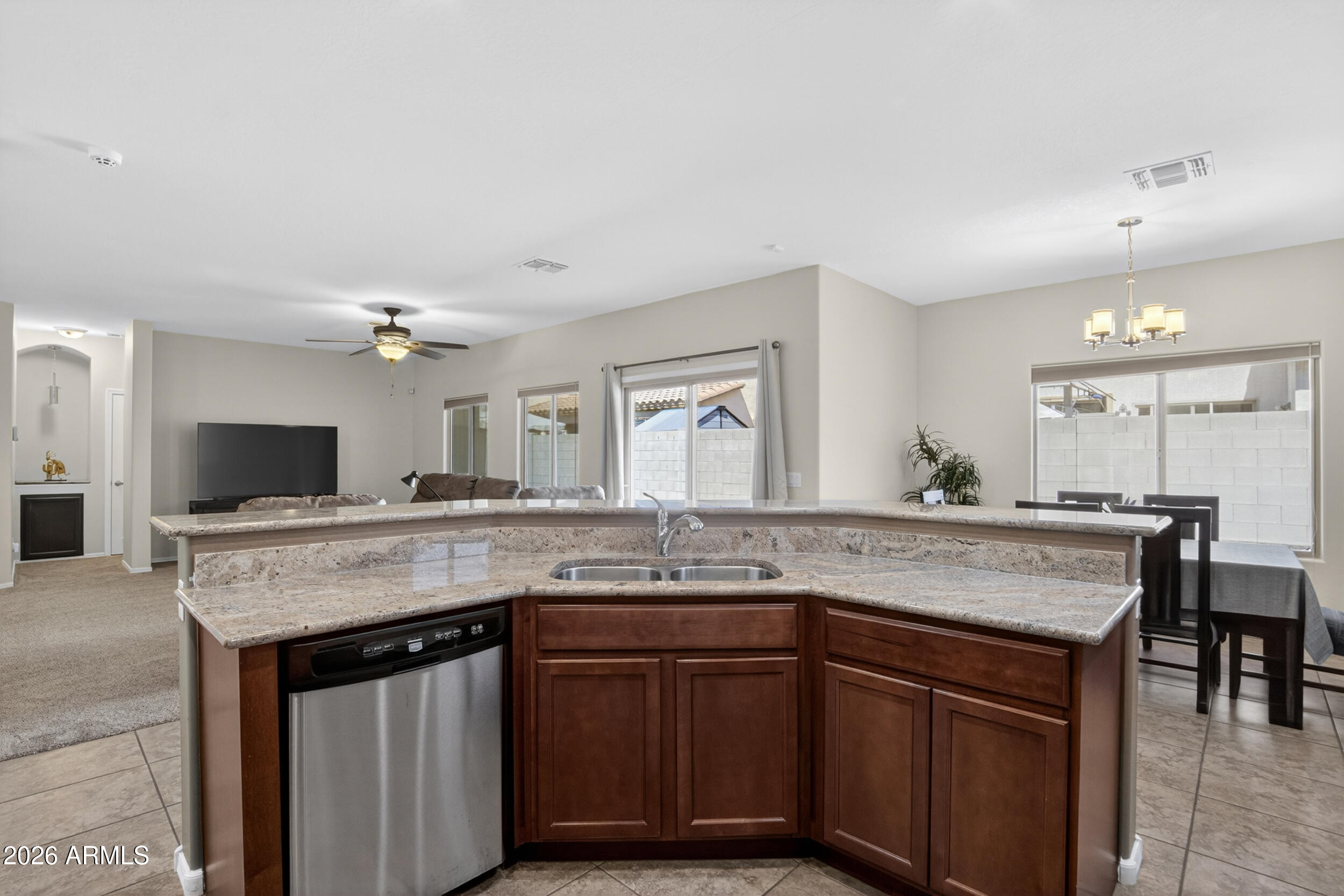 2513 South Powell Road Apache Junction, AZ 85119 - Photo 10 of 54 8_img_3297