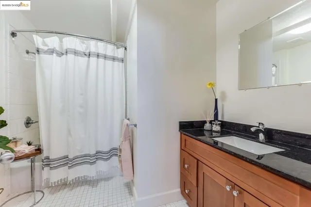 $260,000 | 2842 Adeline Street, Unit 6, Oakland, CA 94608