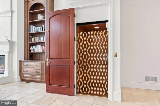 $1,985,500 | 740 Hampton Court, Harrisburg, PA 17112