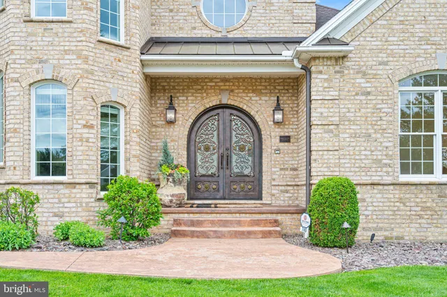 $1,985,500 | 740 Hampton Court, Harrisburg, PA 17112