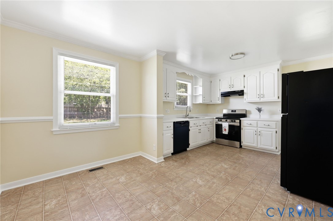 810 Keswick Road Colonial Heights, VA 23834 - Photo 14 of 39 Gallery Image 14