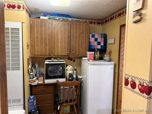 $365,000 | 22782 Deer Ridge Drive, Stover, MO 65078