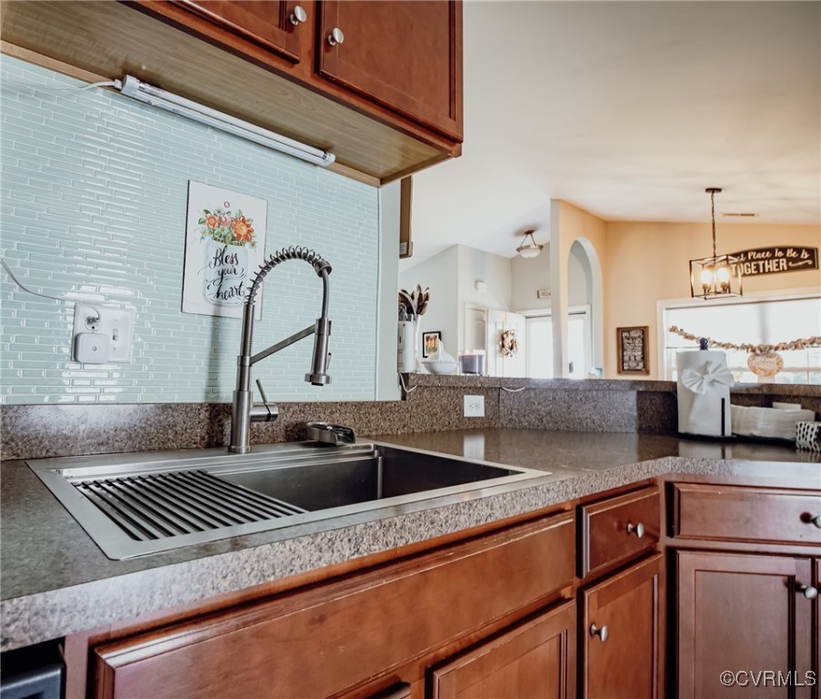 1237 River Shore Place Chester, VA 23836 - Photo 11 of 30 Gallery Image 11