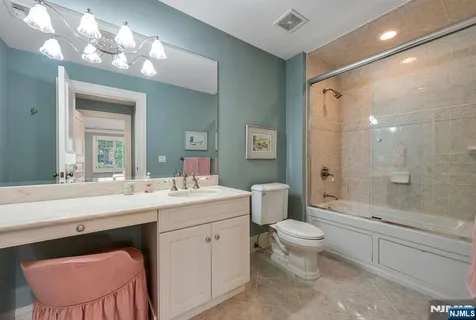 $3,388,000 | 68 Bramshill Drive, Mahwah, NJ 07430