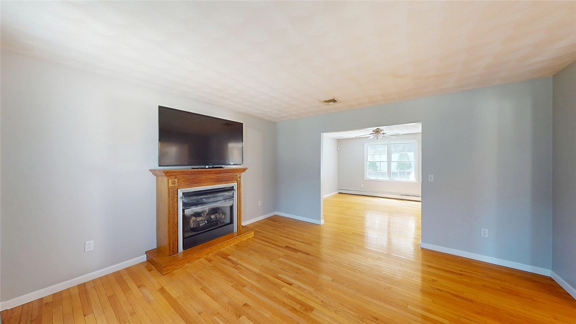 10 Kiley Way Coventry, RI 02816 - Photo 14 of 42