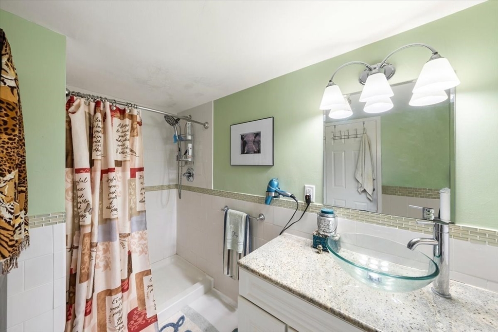 1500 Worcester Road, Unit 528 Framingham, MA 01702 - Photo 14 of 17
