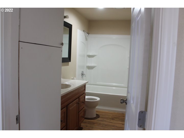 1275 6th Street Springfield, OR 97477 - Photo 13 of 28