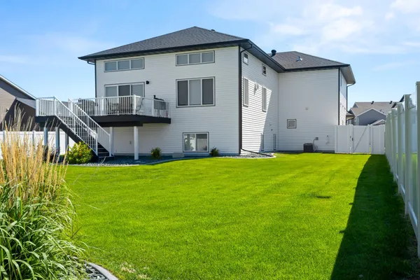 $759,000 | 2240 14th Street West, West Fargo, ND 58078