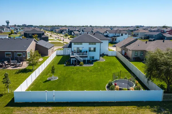 $759,000 | 2240 14th Street West, West Fargo, ND 58078