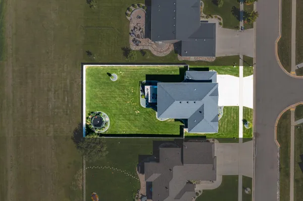 $759,000 | 2240 14th Street West, West Fargo, ND 58078