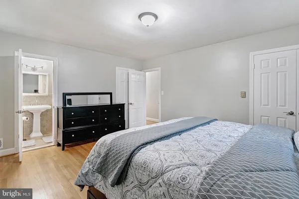 $7,500 | 2108 48th Street Northwest, Washington, DC 20007