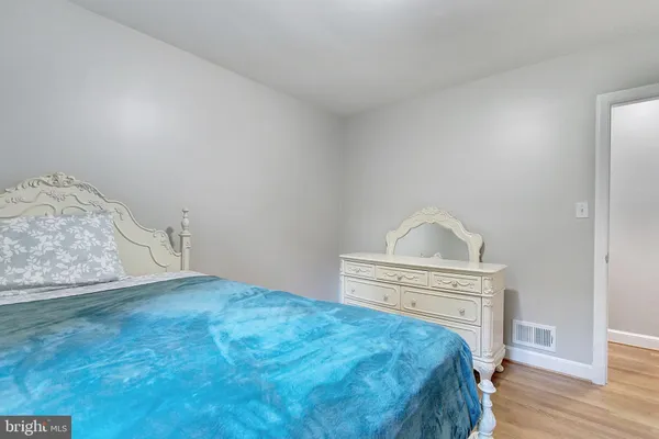 $7,500 | 2108 48th Street Northwest, Washington, DC 20007