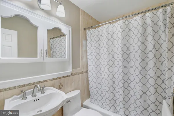 $7,500 | 2108 48th Street Northwest, Washington, DC 20007