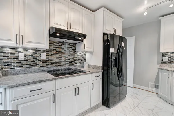 $7,500 | 2108 48th Street Northwest, Washington, DC 20007