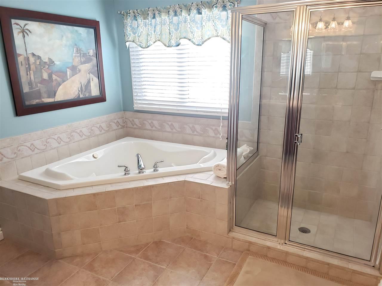 645 Appoline Court Rochester, MI 48307 - Photo 35 of 67 31369368-36.JPG