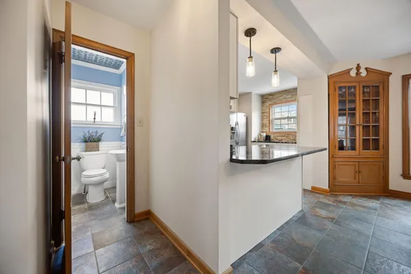 $585,000 | 1555 East River Terrace, Minneapolis, MN 55414