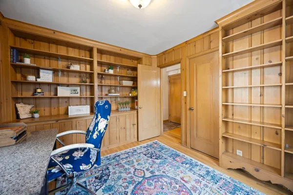 $585,000 | 1555 East River Terrace, Minneapolis, MN 55414