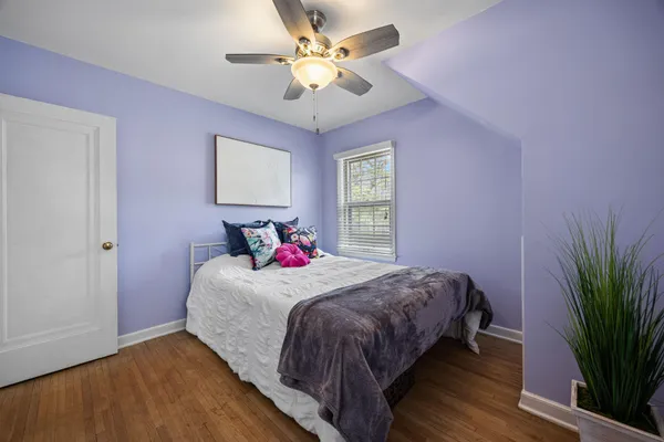 $585,000 | 1555 East River Terrace, Minneapolis, MN 55414