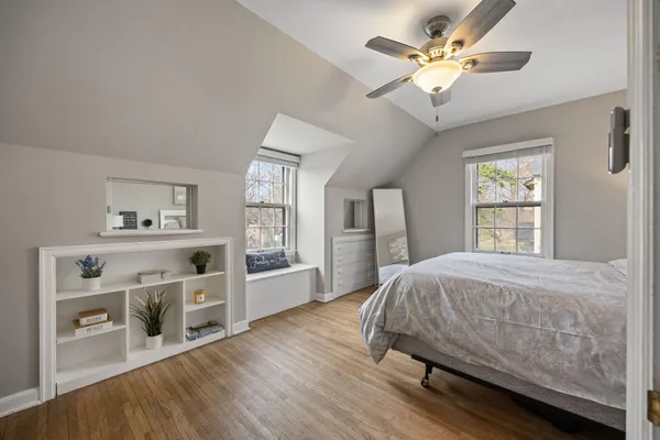 $585,000 | 1555 East River Terrace, Minneapolis, MN 55414