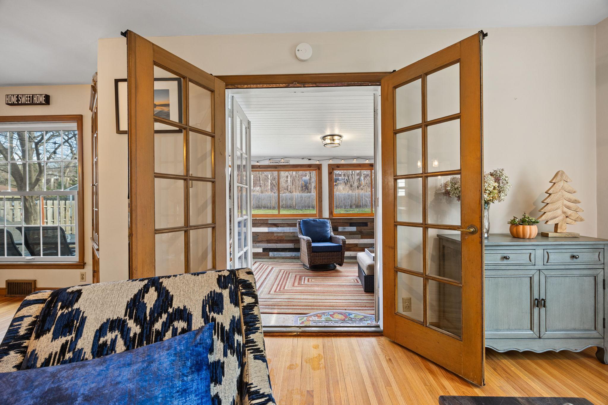 1555 East River Terrace Minneapolis, MN 55414 - Photo 9 of 70