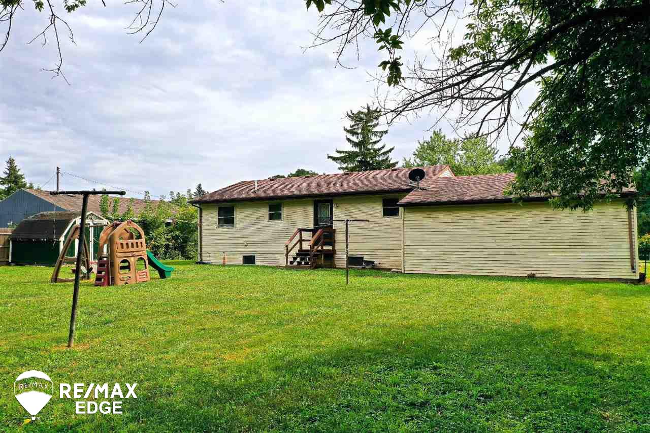 4720 Davison Road Lapeer, MI 48446 - Photo 32 of 34