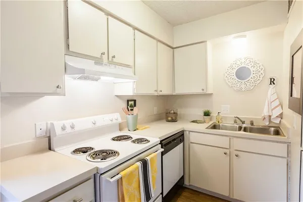 $1,150 | 4209 Avenue B, Unit 105, Austin, TX 78751