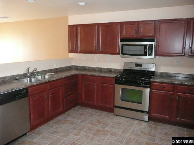 8844 Silverkist Drive Reno, NV 89506 - Photo 2 of 9 Photo 2