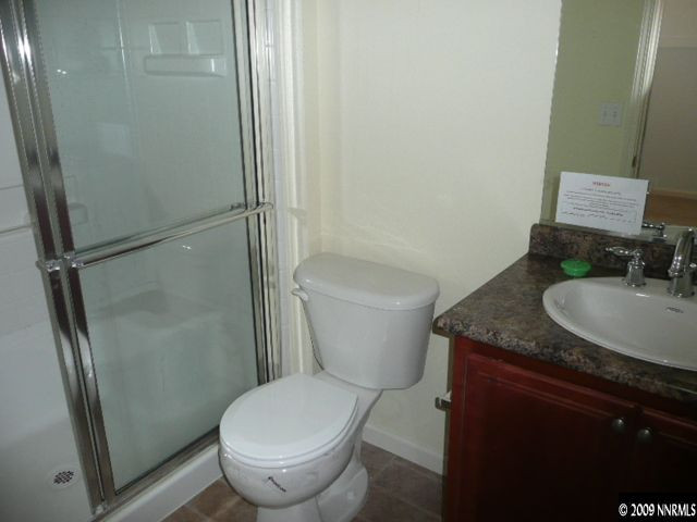 8844 Silverkist Drive Reno, NV 89506 - Photo 4 of 9 Photo 4