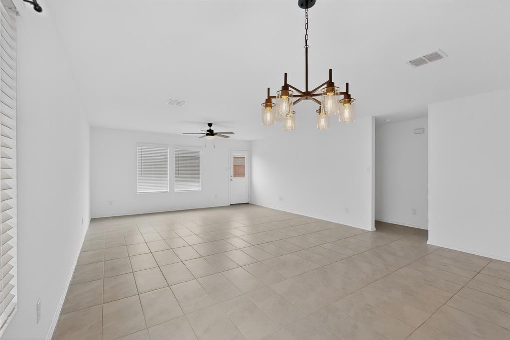 1430 Everett Gdns Way Forney, TX 75126 - Photo 4 of 15