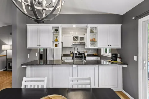 $400,000 | 125 Wildhurst Road, Waconia, MN 55387