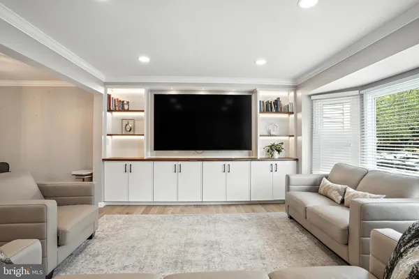 $675,000 | 6586 Morning Meadow Drive, Alexandria, VA 22315