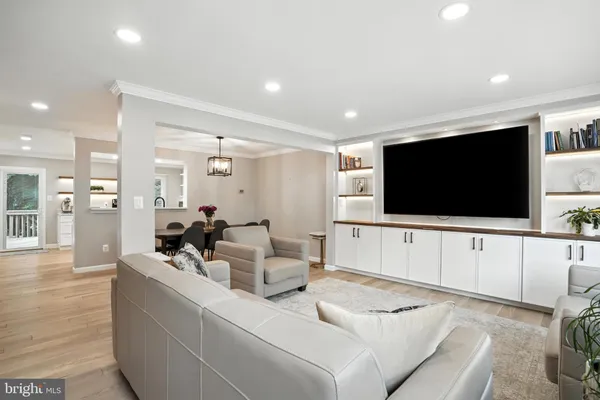 $675,000 | 6586 Morning Meadow Drive, Alexandria, VA 22315