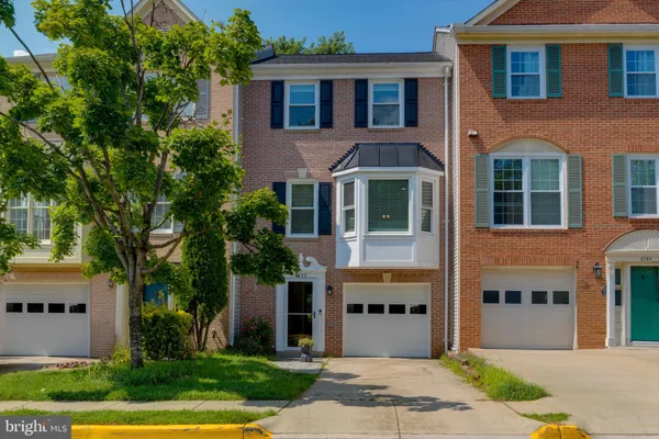 $675,000 | 6586 Morning Meadow Drive, Alexandria, VA 22315