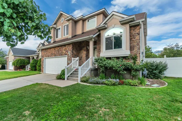 $750,000 | 7759 Sandy Heights Drive, Sandy, UT 84047