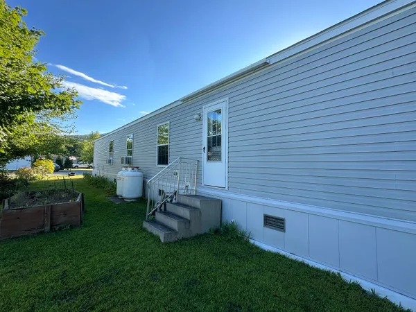 $140,000 | 376 West Highland Drive, Johnson, VT 05656