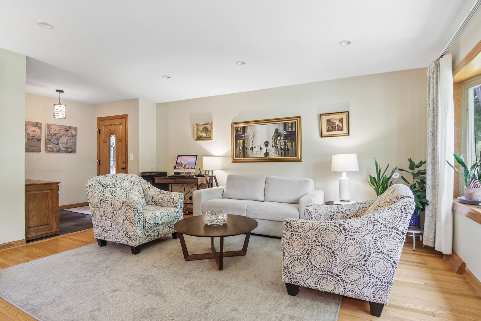 205 Glenview Road Glenview, IL 60025 - Photo 9 of 40 Gallery Image 9