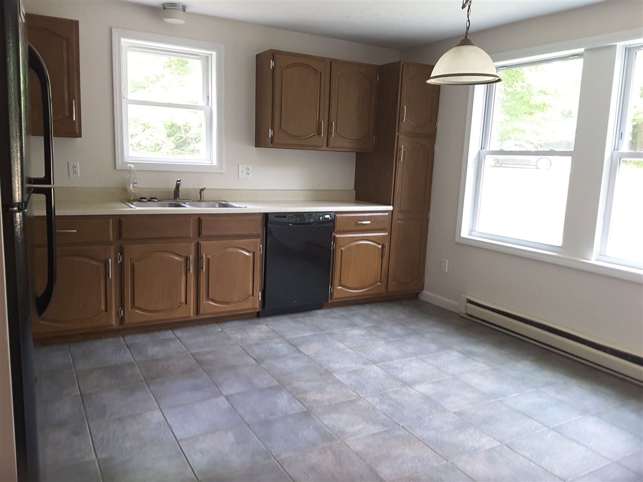 55 Storrs Drive Loudon, NH 03307 - Photo 4 of 40