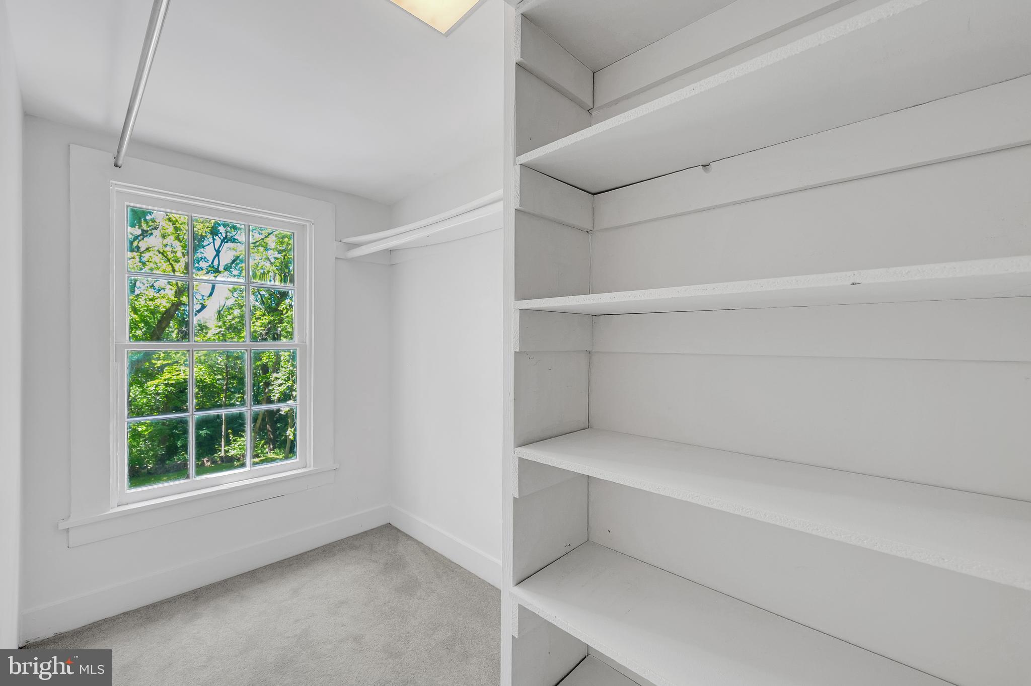 2418 Forest Glen Road Silver Spring, MD 20910 - Photo 13 of 23