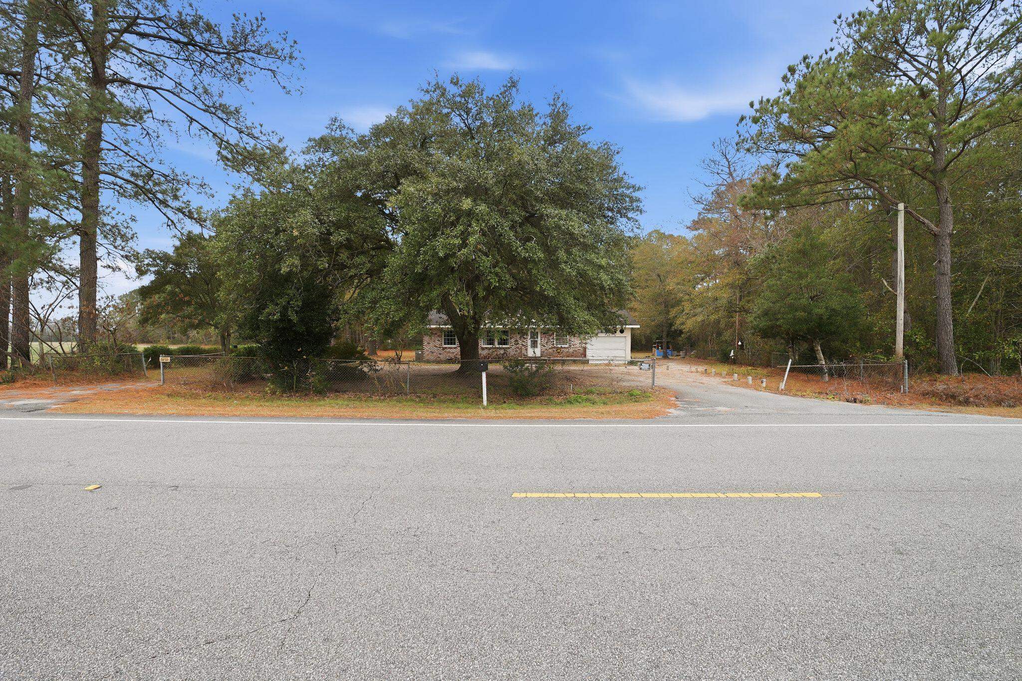 8345 Highway 917 Nichols, SC 29581 - Photo 10 of 27