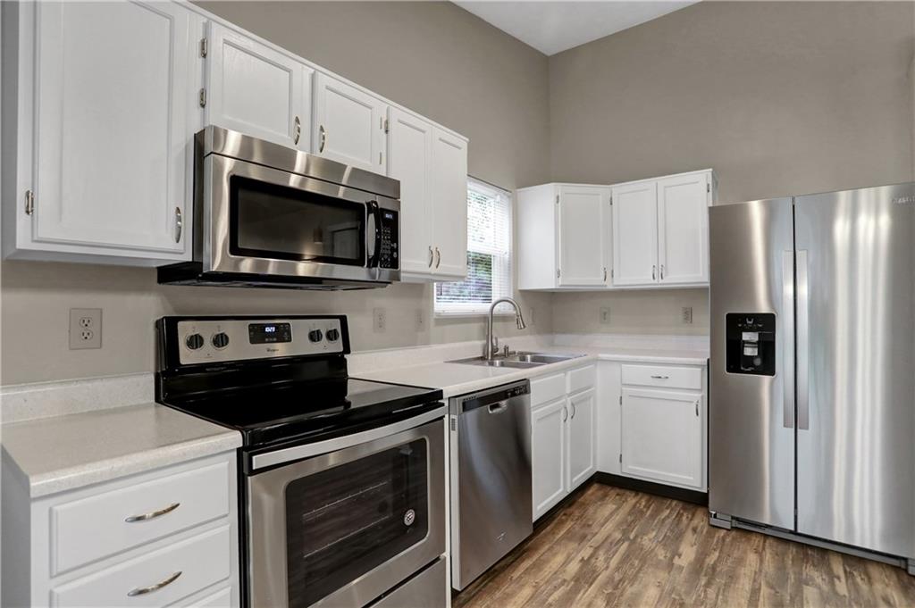 6731 Decatur Commons Indianapolis, IN 46221 - Photo 4 of 22