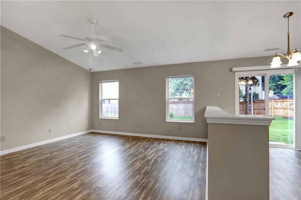 6731 Decatur Commons Indianapolis, IN 46221 - Photo 10 of 22