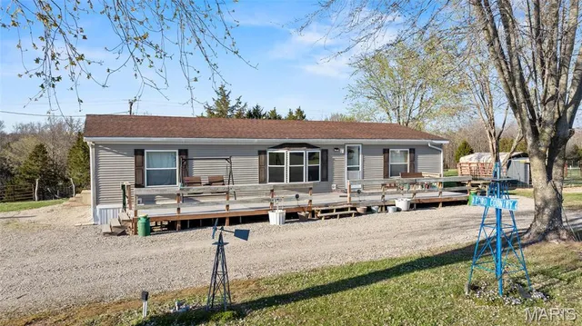 $450,000 | 13449 B Highway, Conway, MO 65632