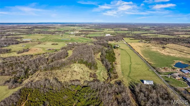 $450,000 | 13449 B Highway, Conway, MO 65632