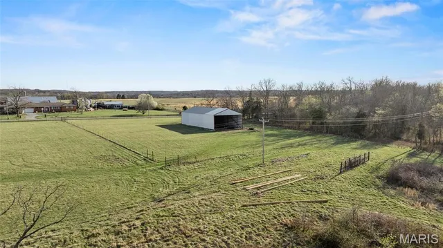 $450,000 | 13449 B Highway, Conway, MO 65632