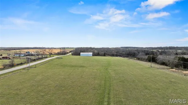 $450,000 | 13449 B Highway, Conway, MO 65632